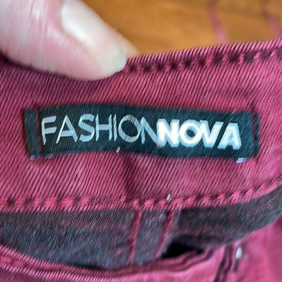 High Rise Pants, Skinny Jeans, burgundy, Fashion Nova 9 - Picture 5 of 7